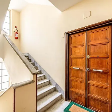 Riboty 10 - Suites 3 شقة روما